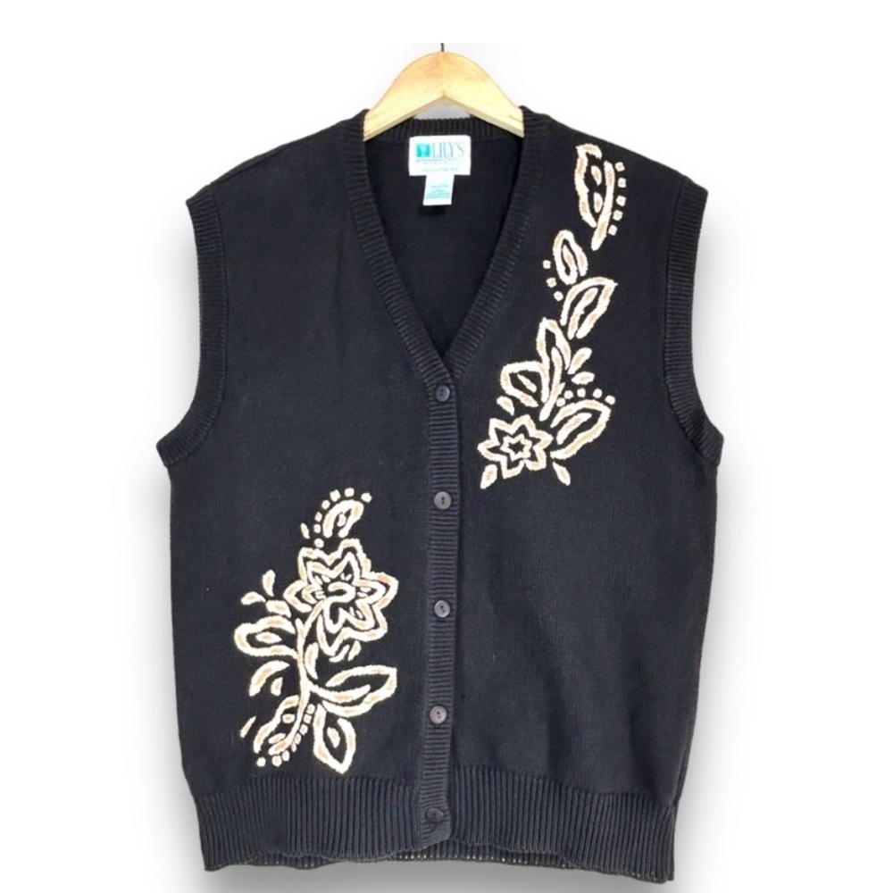 VTG Lily’s Embroidered Sleeveless Cardigan Vest